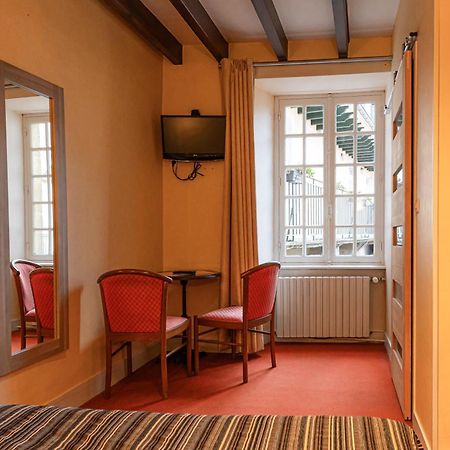 Auberge Le John Steele Sainte-Mère-Église 外观 照片