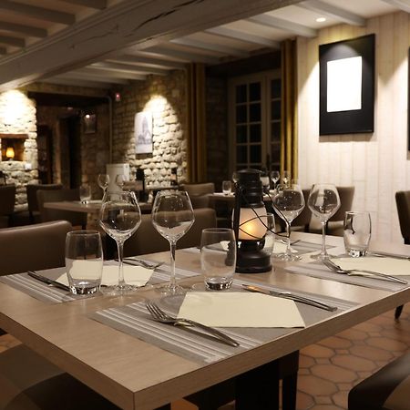 Auberge Le John Steele Sainte-Mère-Église 外观 照片